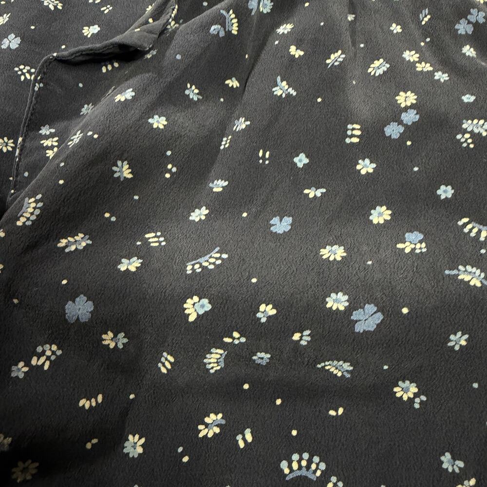 Vintage Y2k 100% Silk Mini Floral Navy Button Front Women's Blouse 8 Medium - Picture 4 of 6